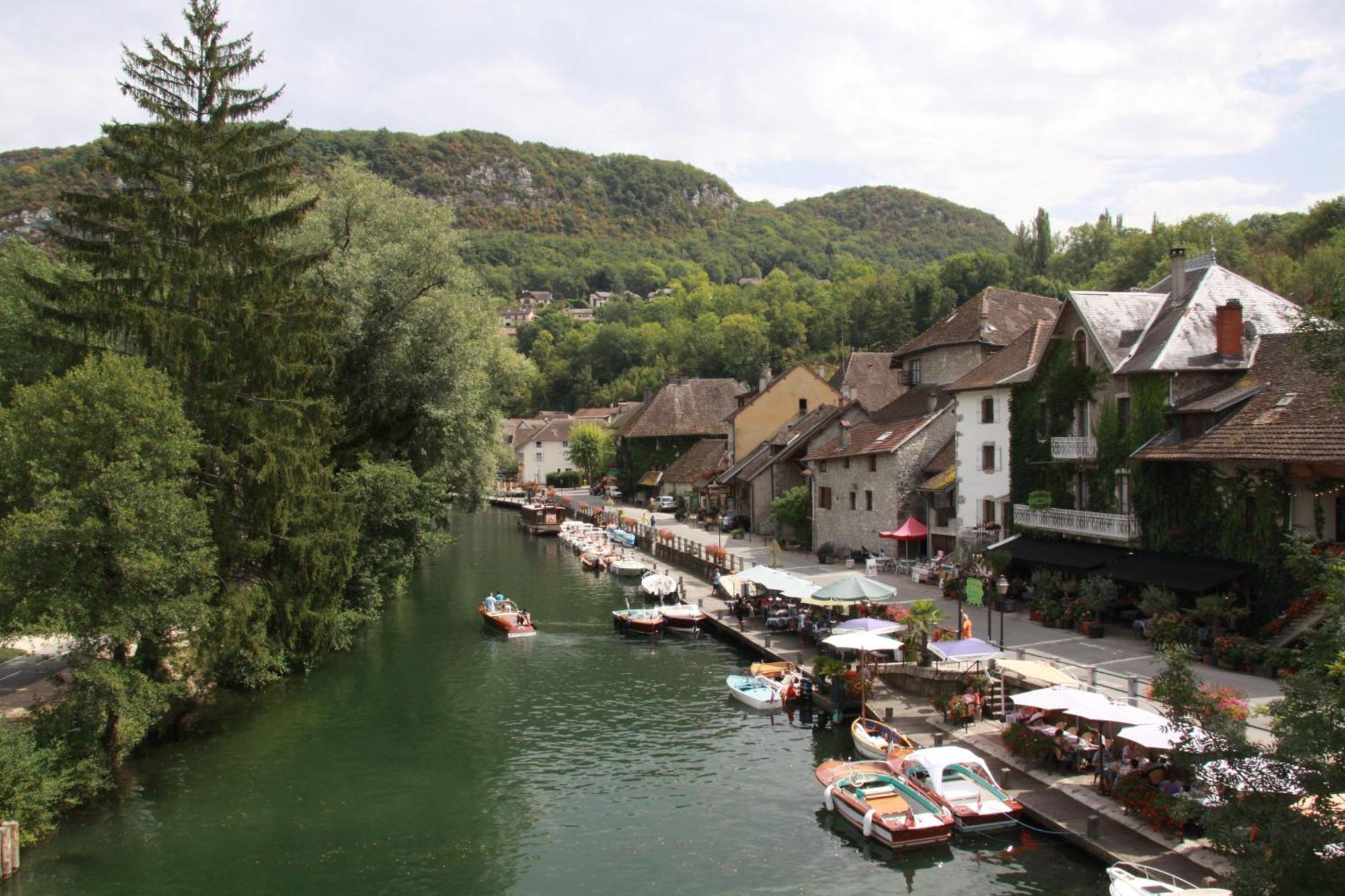 Bed and Breakfast Le Doux Nid Chanaz Esterno foto