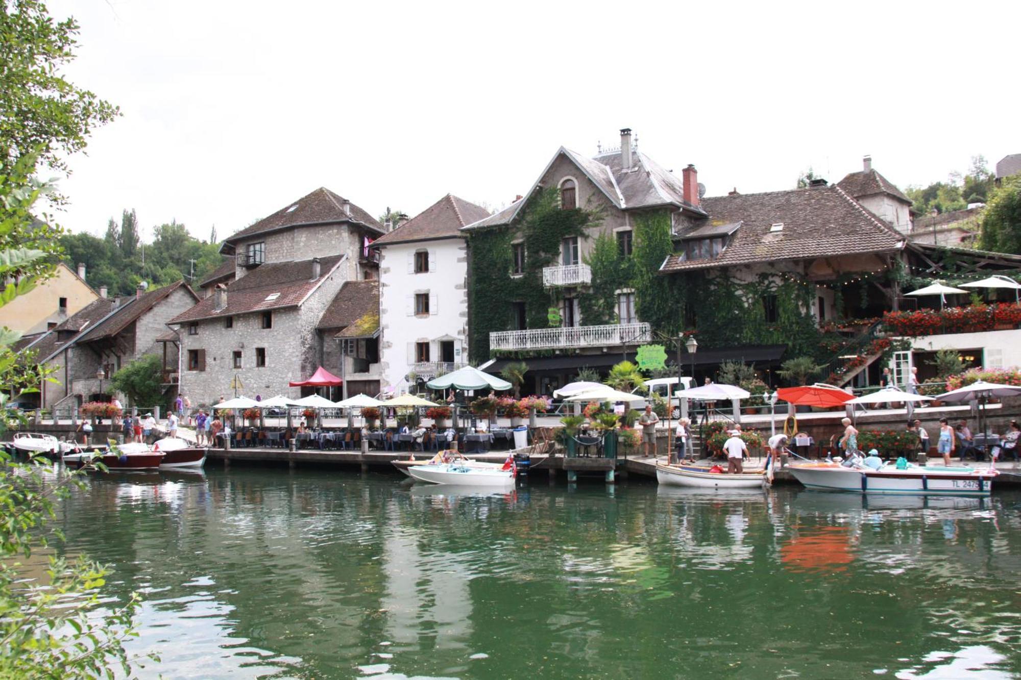 Bed and Breakfast Le Doux Nid Chanaz Esterno foto